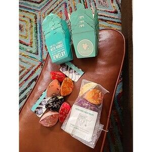 Origami Owl Consultant Supplies Swag – 9 Clam Shell Holders And 11 Boxes